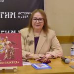«Россия навсегда»: книга Галины Ананьиной соединила эпохи и смыслы (12+)