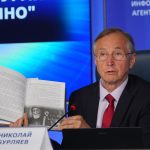 Новая книга Николая Бурляева «Слово зримое — кино» (12+)